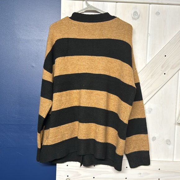 Evereve John + Jenn Phillie Cardigan Sweater Large - Picture 9 of 9